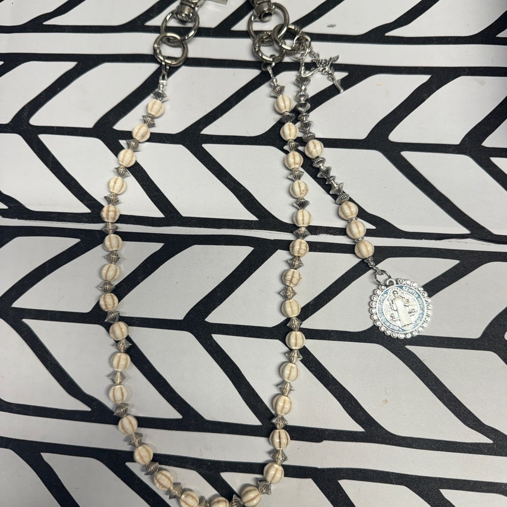 Urban Relic Wallet Chain - Picture 2 of 5